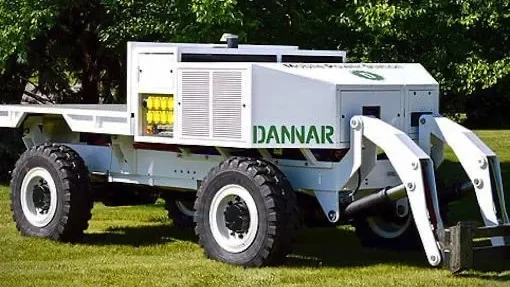 The original DANNAR 300 Mobile Power Station. Shown with hydralic accessory.